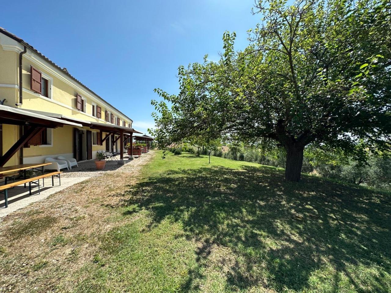 Gasthaus Casale Casini Soccorso Senigallia Exterior foto
